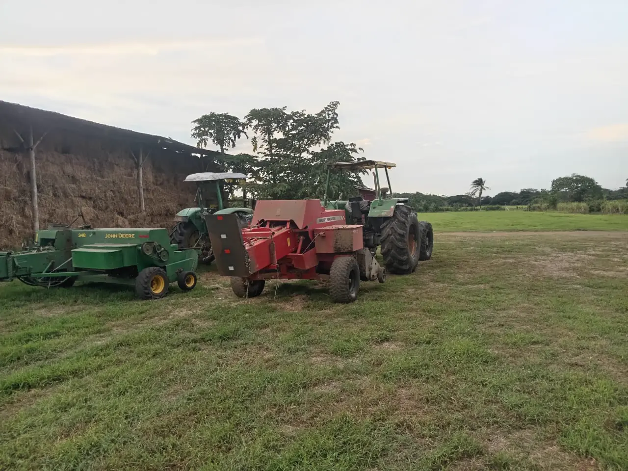 Embaladoras utilizadas para confeccionar pacas de heno